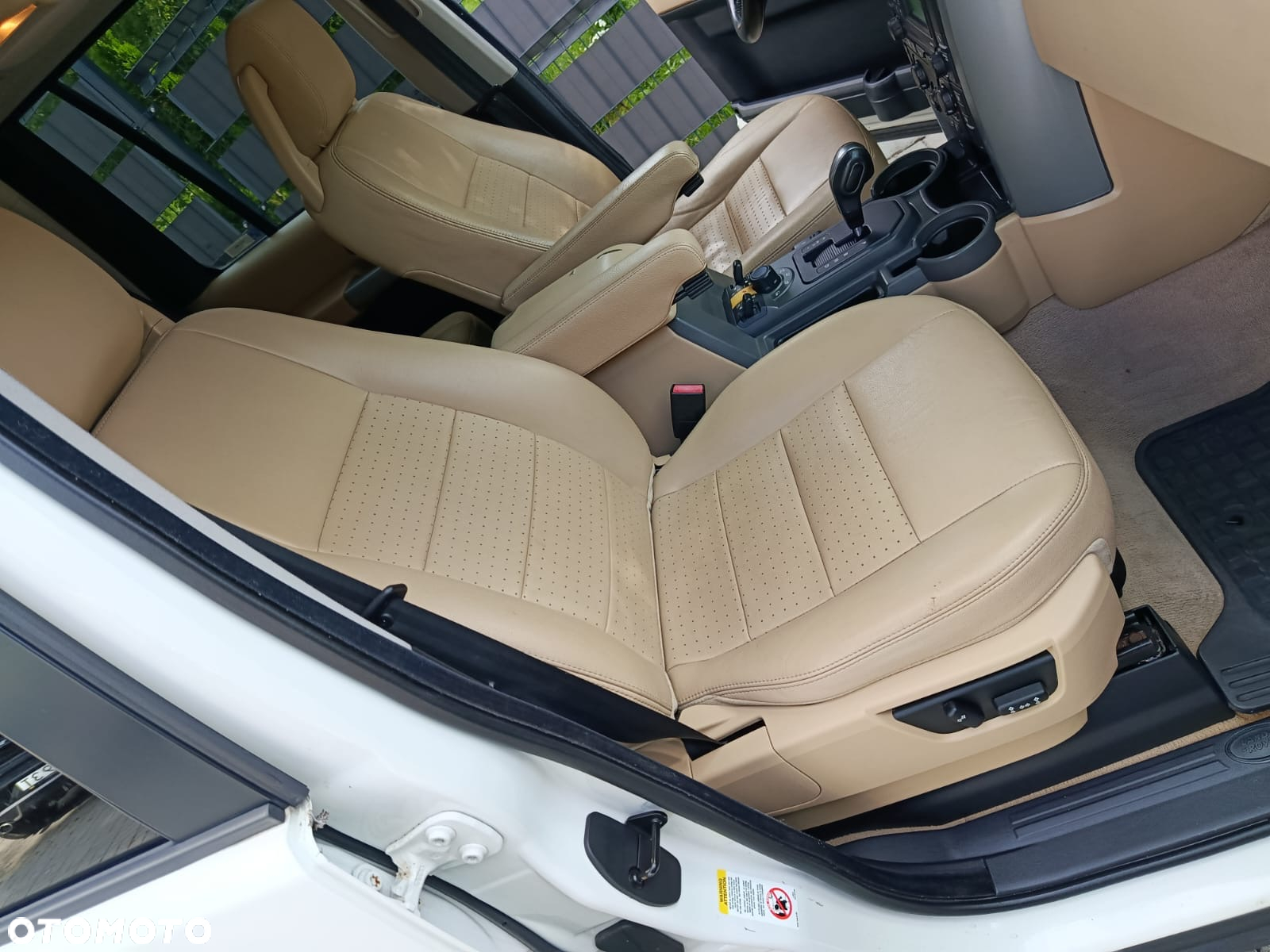 Land Rover Discovery III 4.4 V8 SE - 27