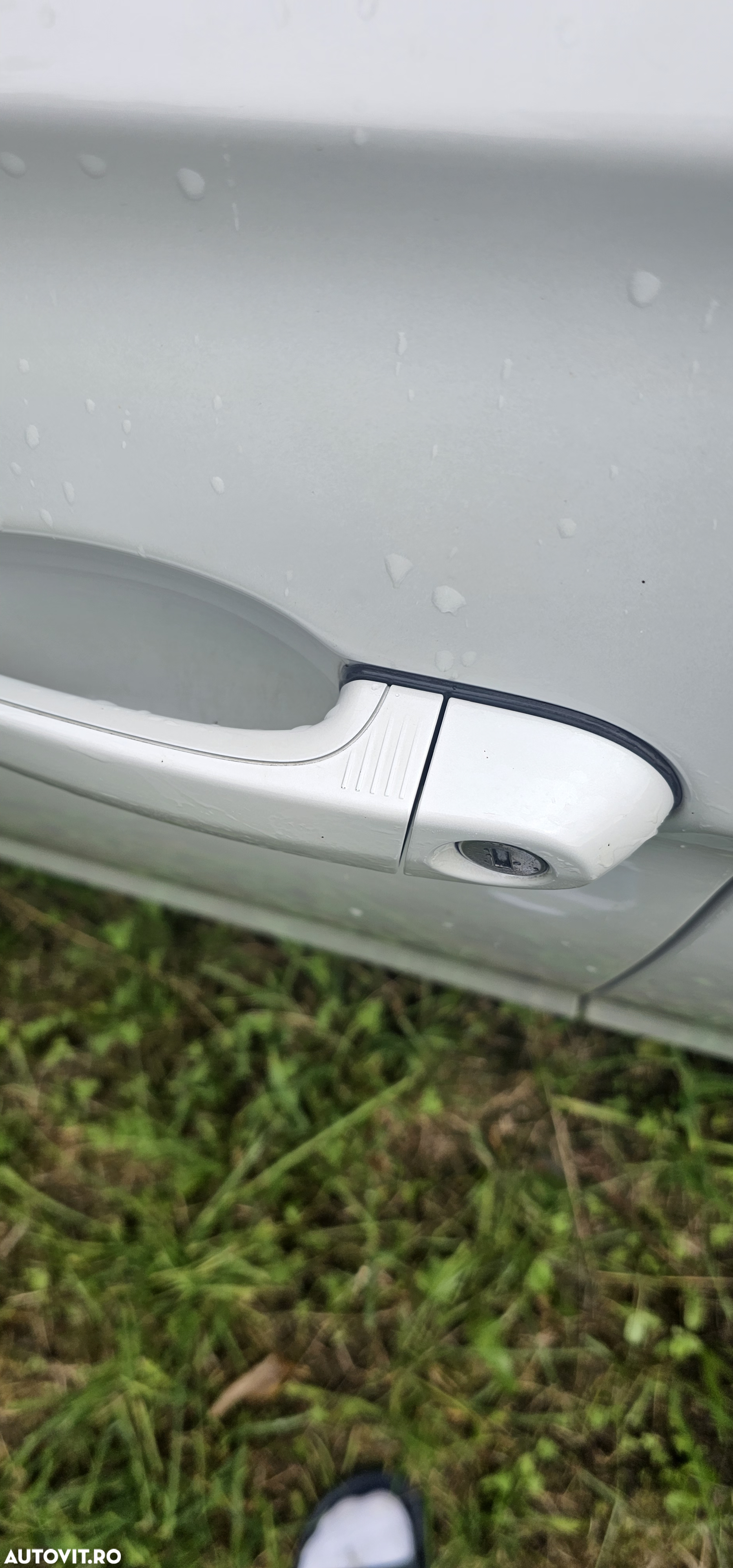 BMW Seria 3 318i Touring Aut. - 15