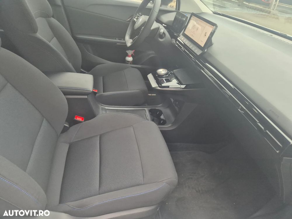 MG MG4 4 Luxury 49 kWh - 26