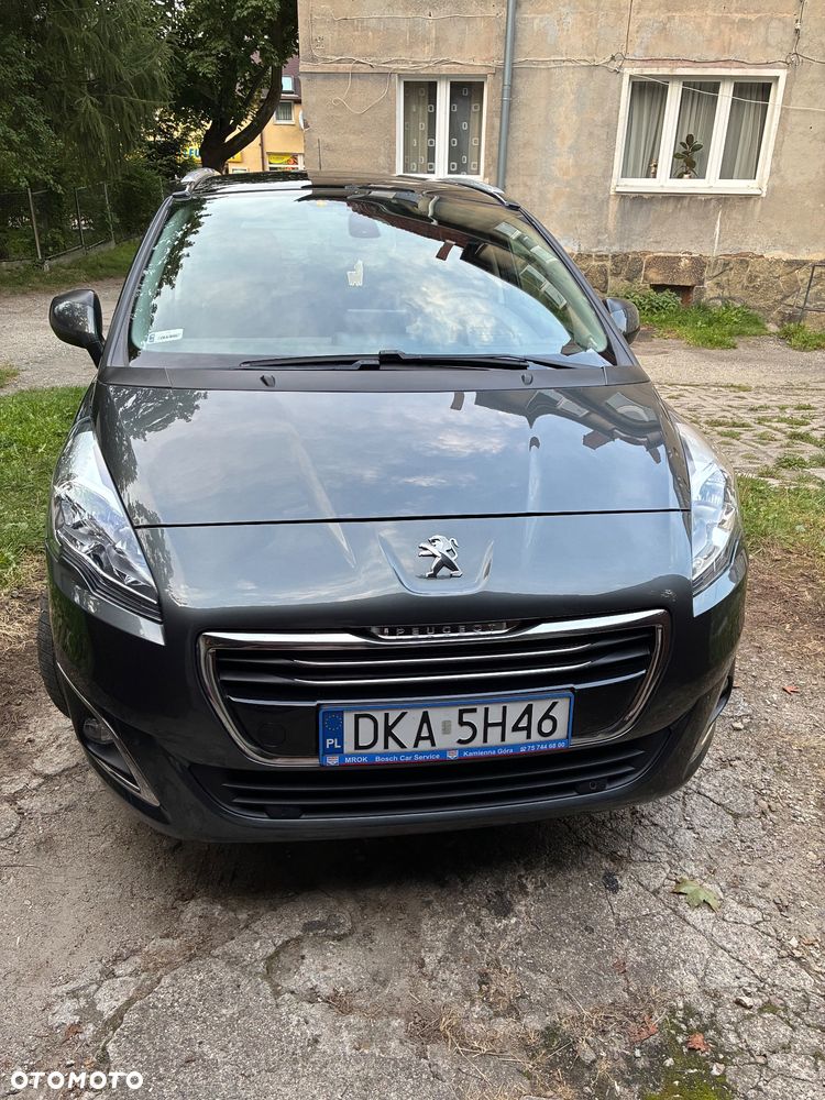 Peugeot 5008 - 1