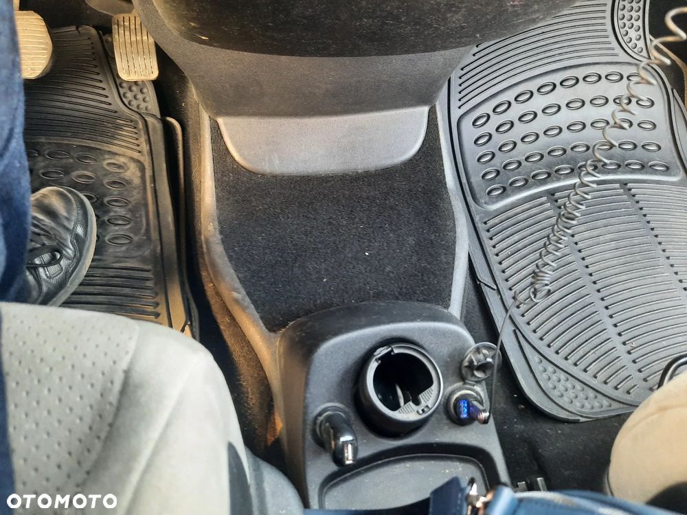 Citroën C4 Grand Picasso 2.0 16V EGS6 Exclusive - 15
