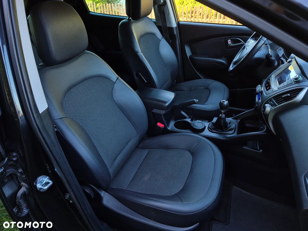 Hyundai ix35 2.0 2WD Style - 18