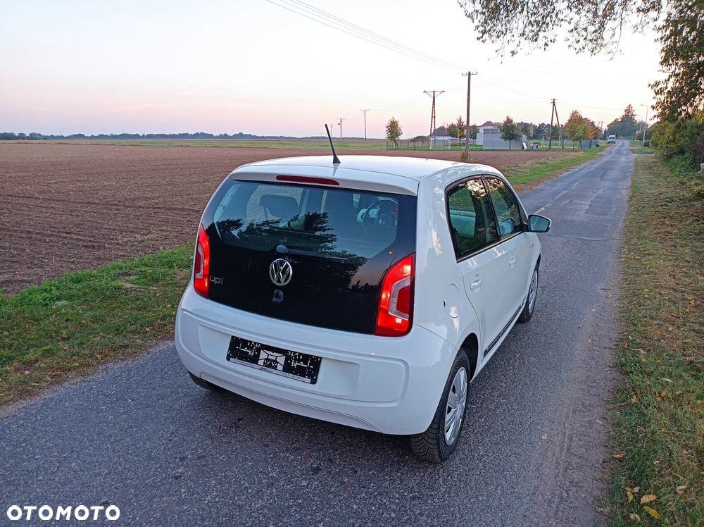 Volkswagen up! club - 38