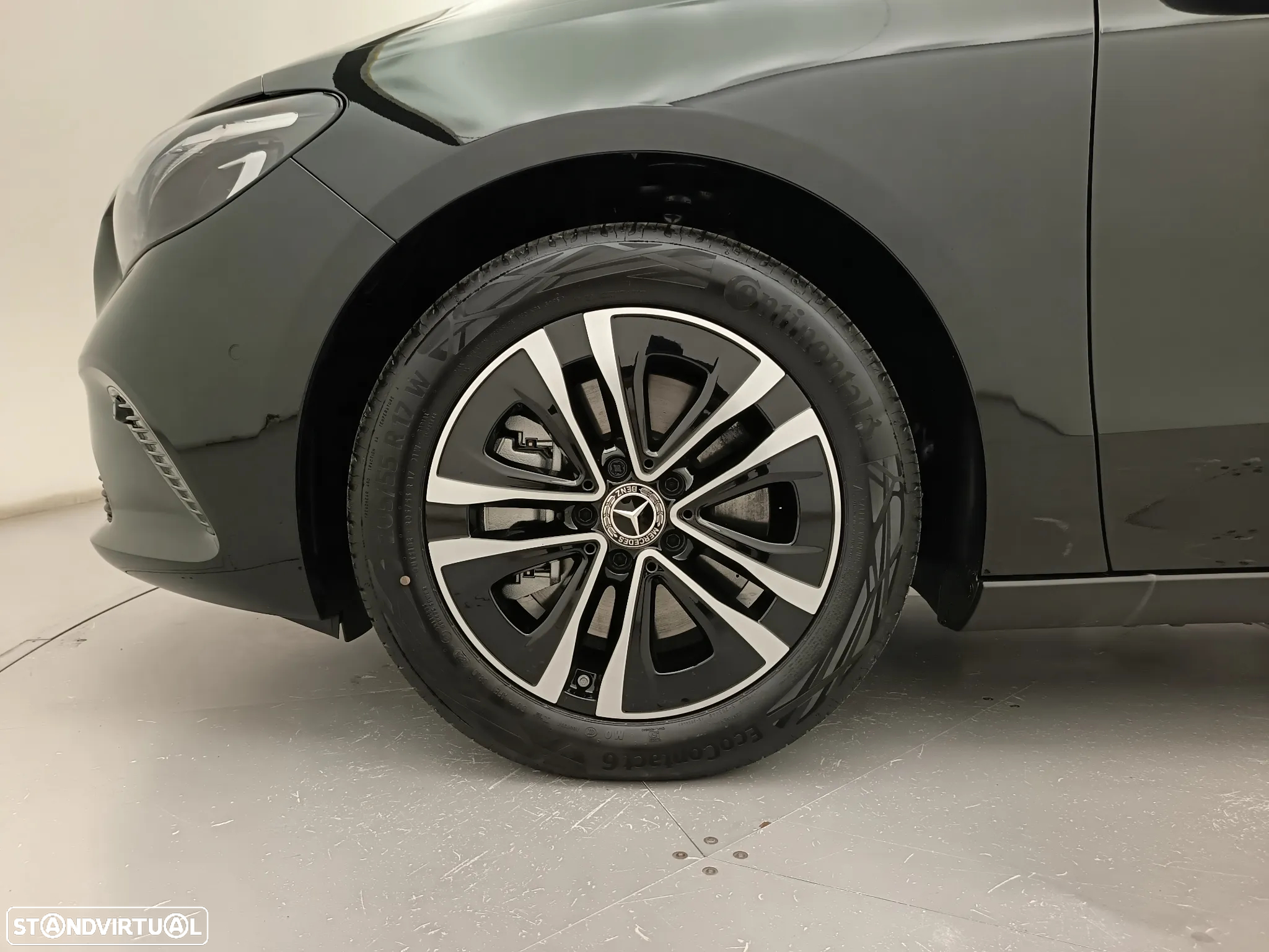 Mercedes-Benz B 250 e - 17