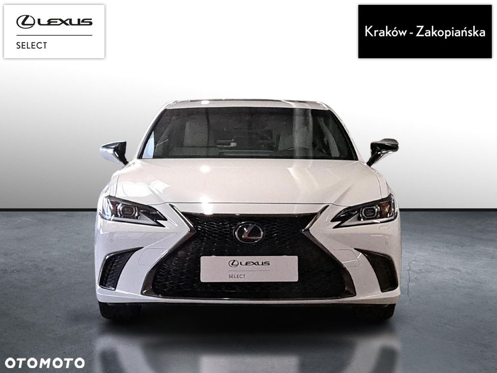 Lexus ES 300h F Sport Design - 9
