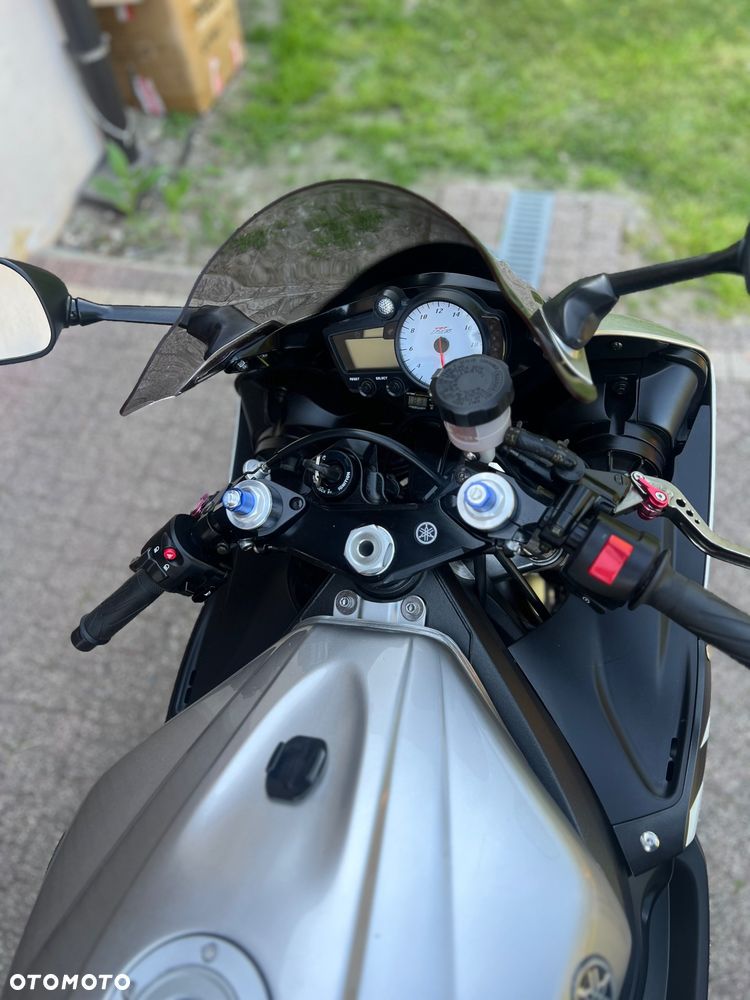 Yamaha R6 - 16