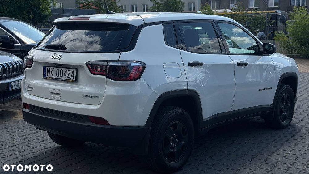 Jeep Compass - 12