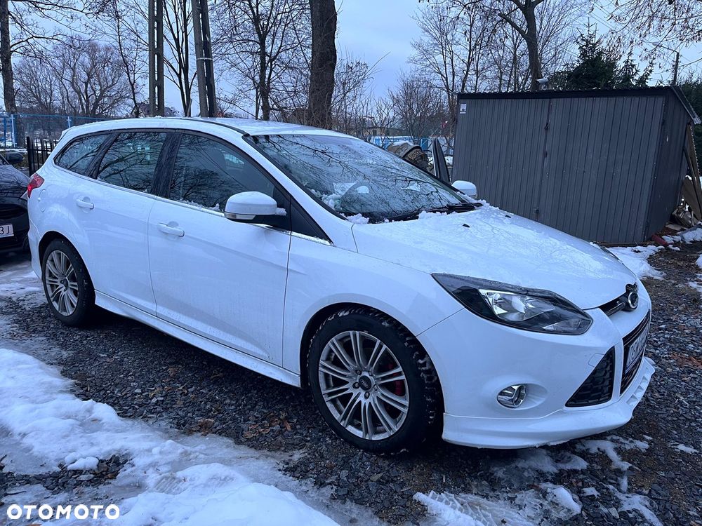 Ford Focus 1.6 TDCi DPF Start-Stopp-System SYNC Edition - 3