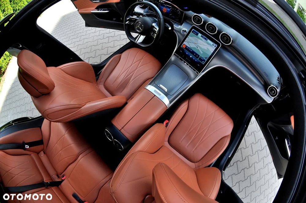 Mercedes-Benz Klasa C 300 4MATIC 9G-TRONIC - 23