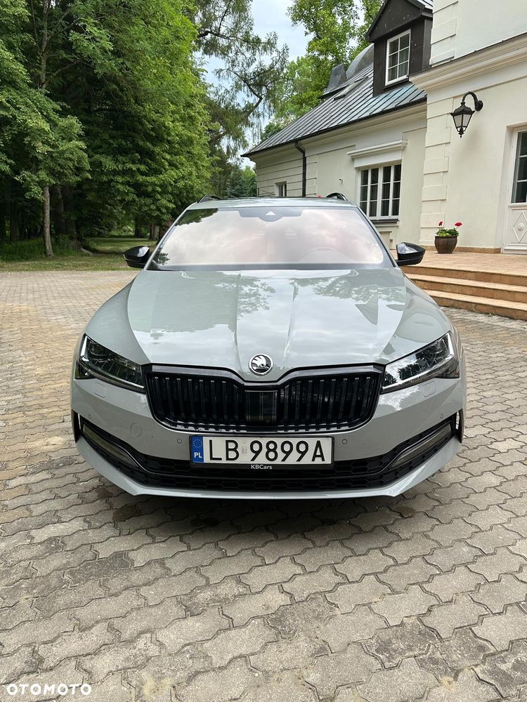 Skoda Superb 2.0 TDI 4x4 DSG Sportline - 2