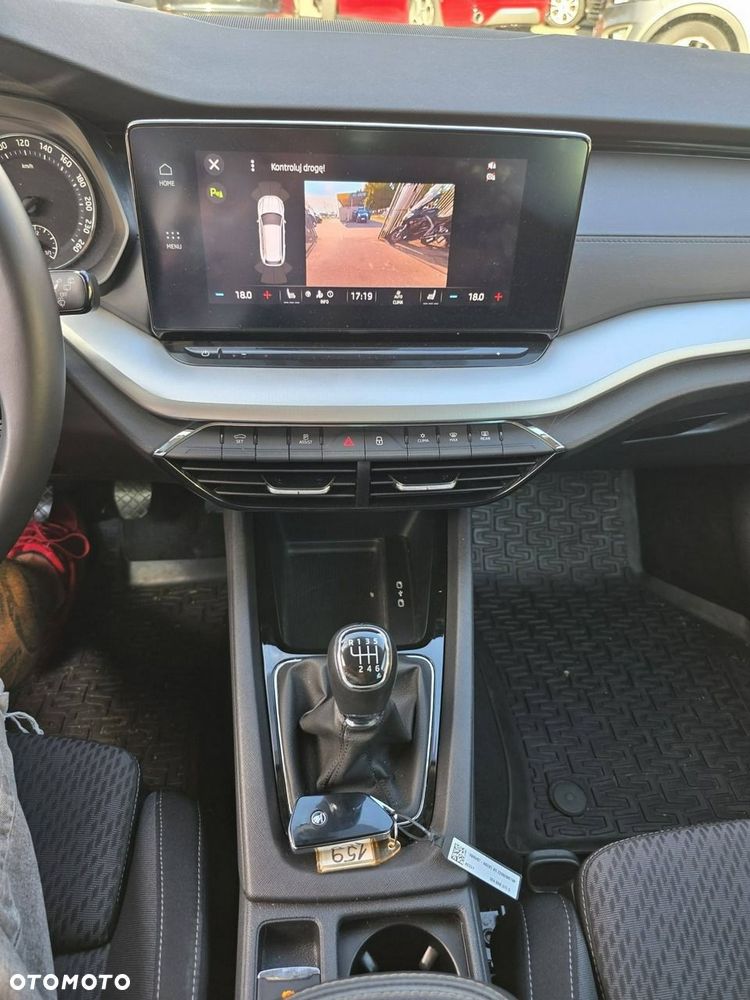 Skoda Octavia 1.5 TSI Business - 17