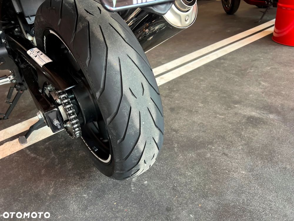 Honda CBF - 20