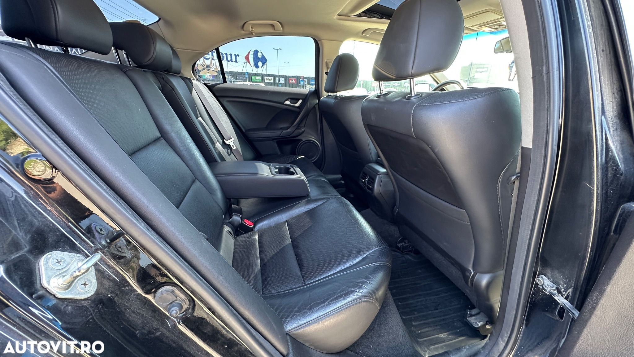Honda Accord 2.0i Exec - 12