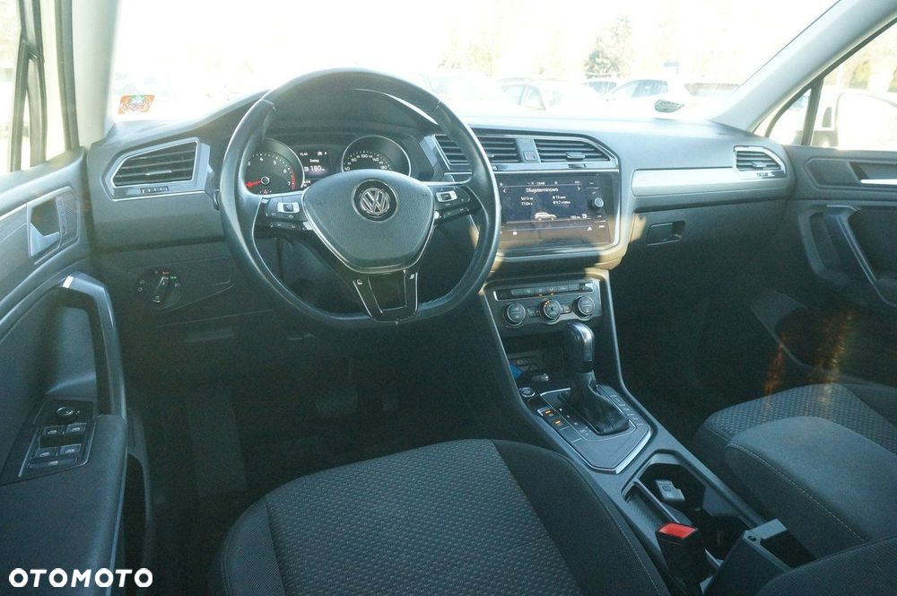 Volkswagen Tiguan Allspace - 18