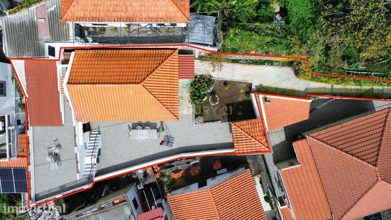 Casa Tradicional com Vistas Incríveis no Funchal - Água, Eletricidade - Grande imagem: 3/12