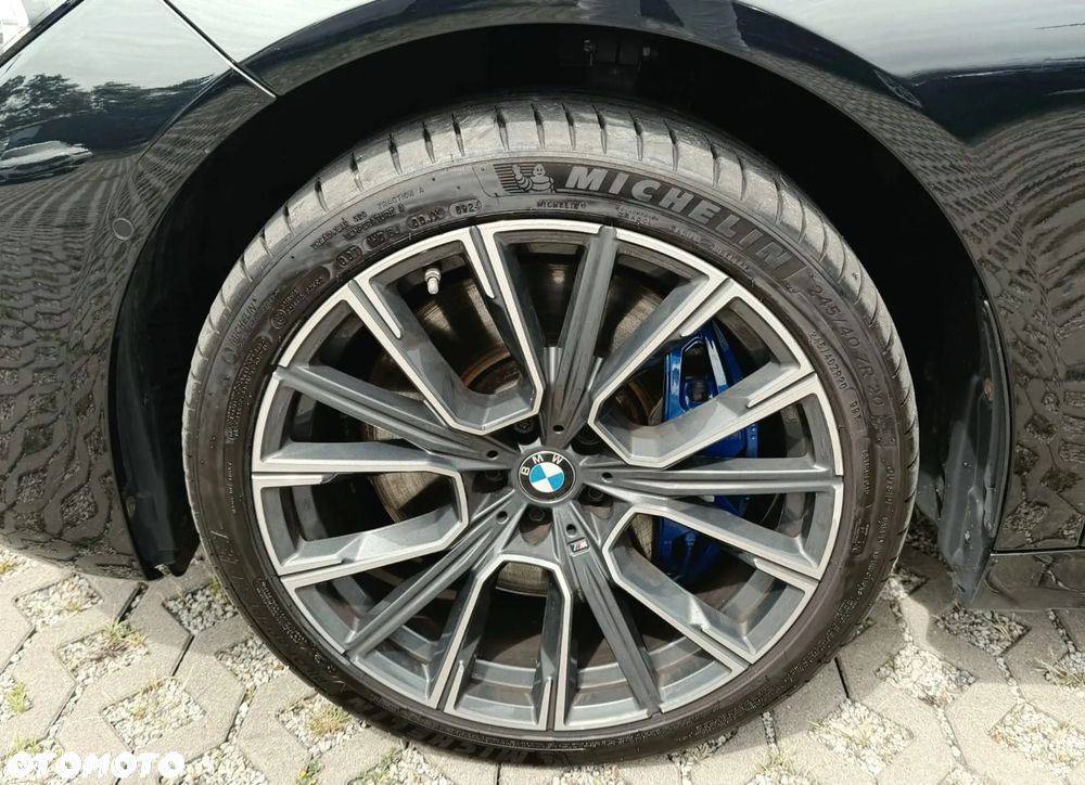 BMW Seria 7 750Ld xDrive - 11