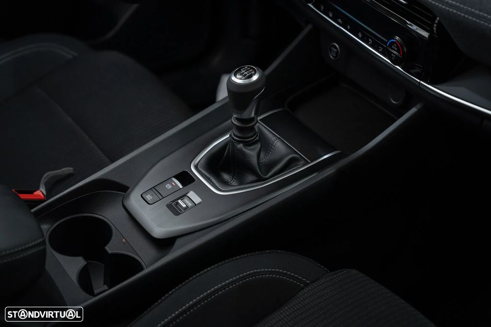 Nissan Qashqai 1.3 DIG-T Engage - 20