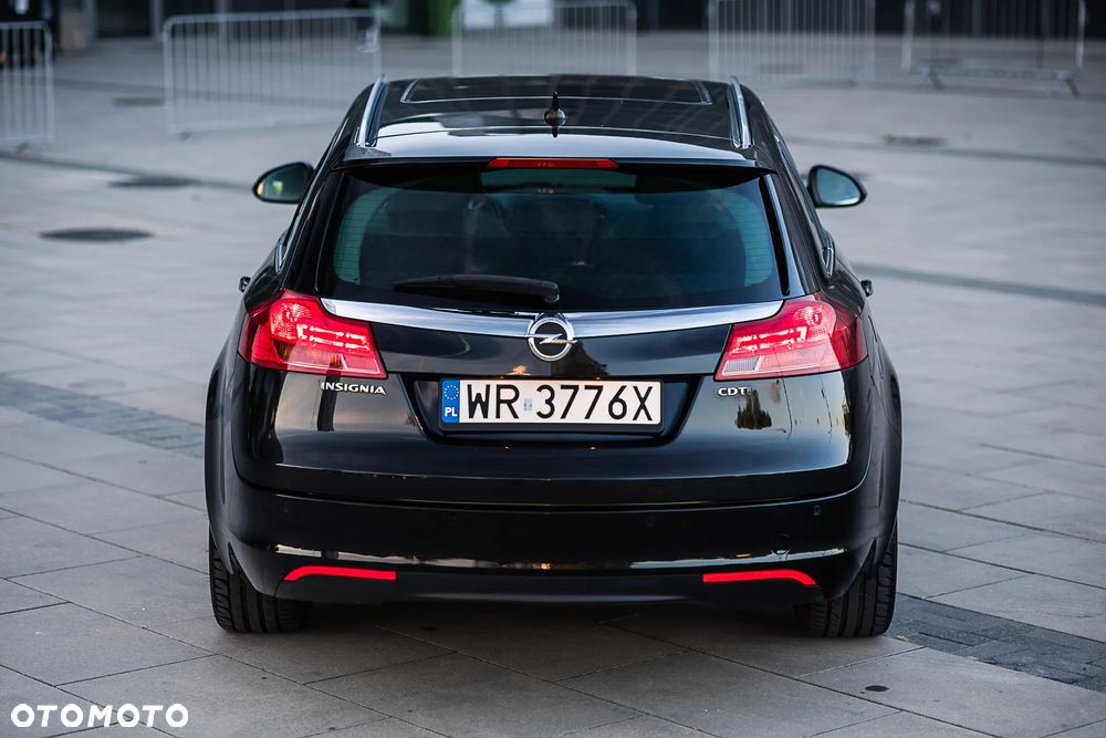 Opel Insignia 2.0 CDTI Sports Tourer - 5