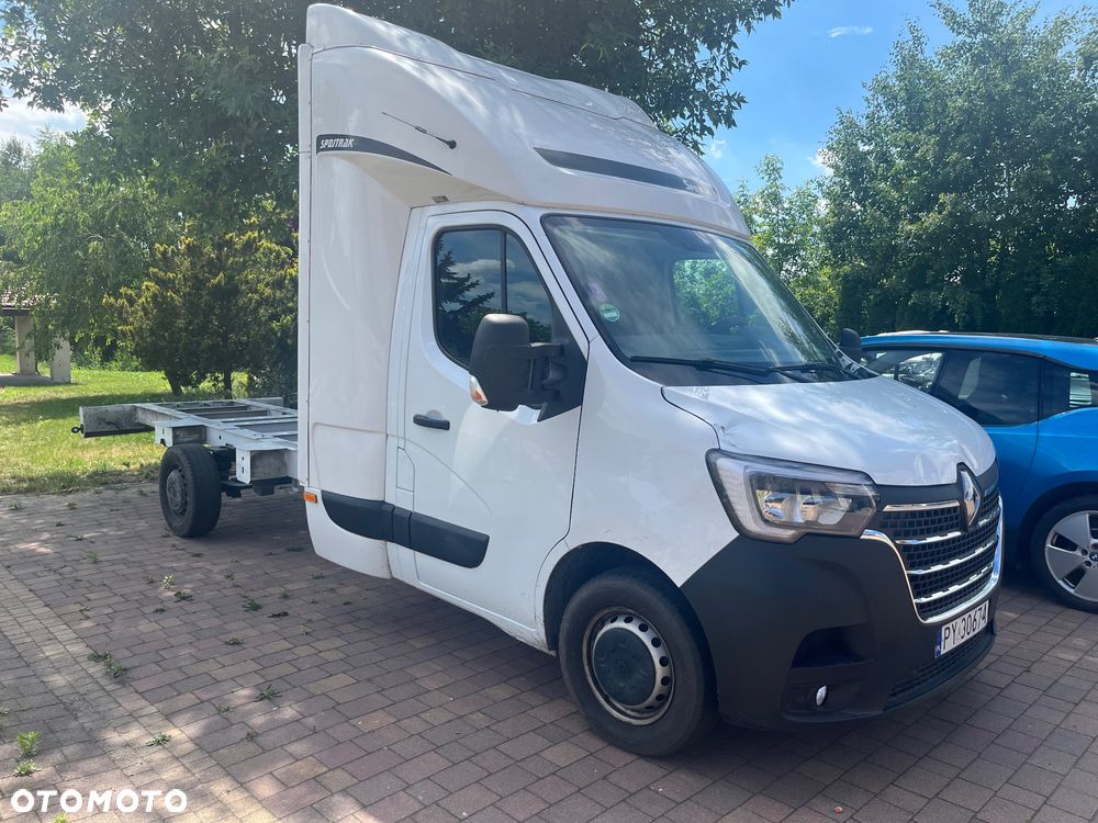 Renault Master - 1