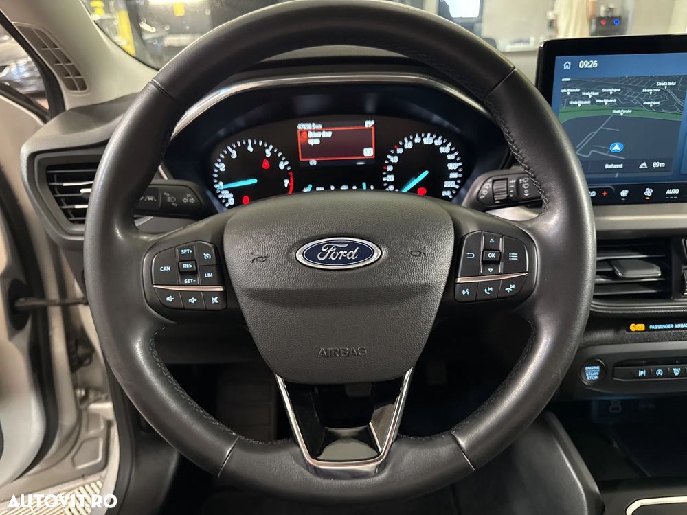 Ford Focus - 17
