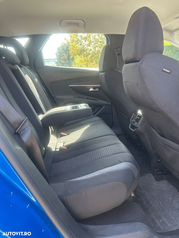 Peugeot 3008 1.2 PureTech 130 EAT8 Active Pack - 14