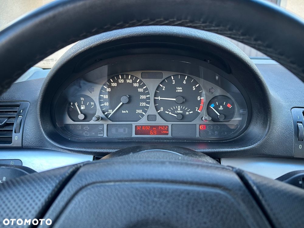 BMW Seria 3 - 6