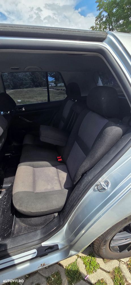 Volkswagen Golf 1.9 TDI - 11