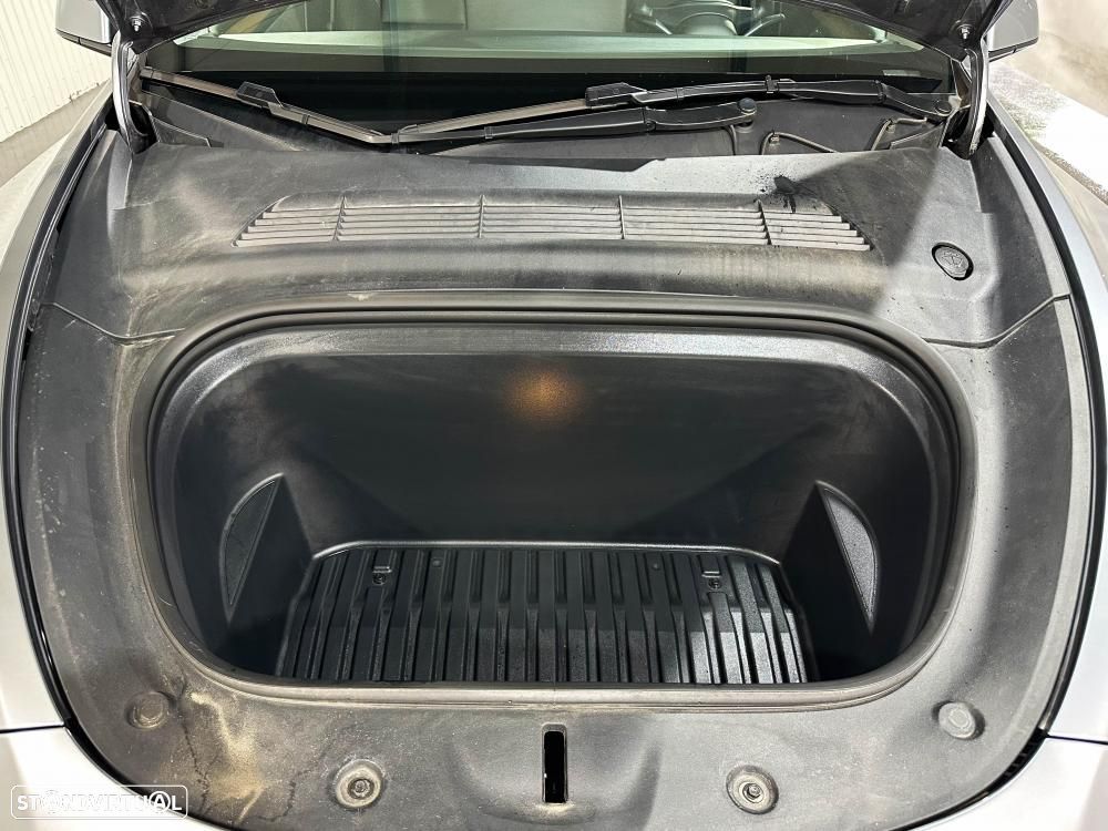 Tesla Model Y Performance Dual Motor AWD - 52