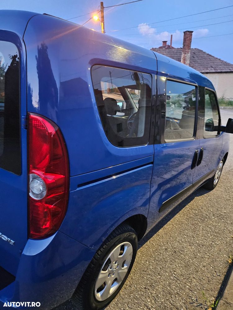 Opel Combo 1.6 CDTI L1H2 Easytronic Edition - 2