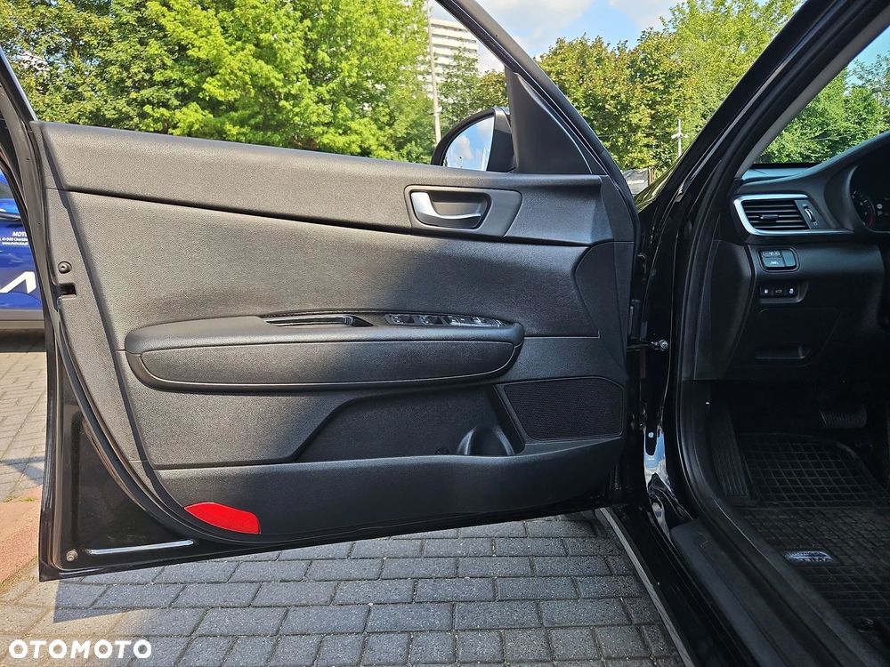 Kia Optima 1.6 T-GDI L DCT - 10