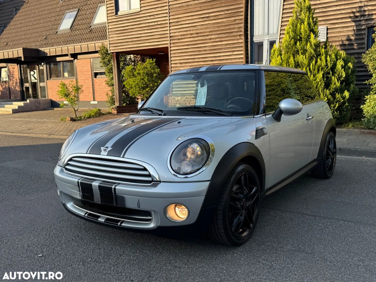 Mini Cooper Standard - 14