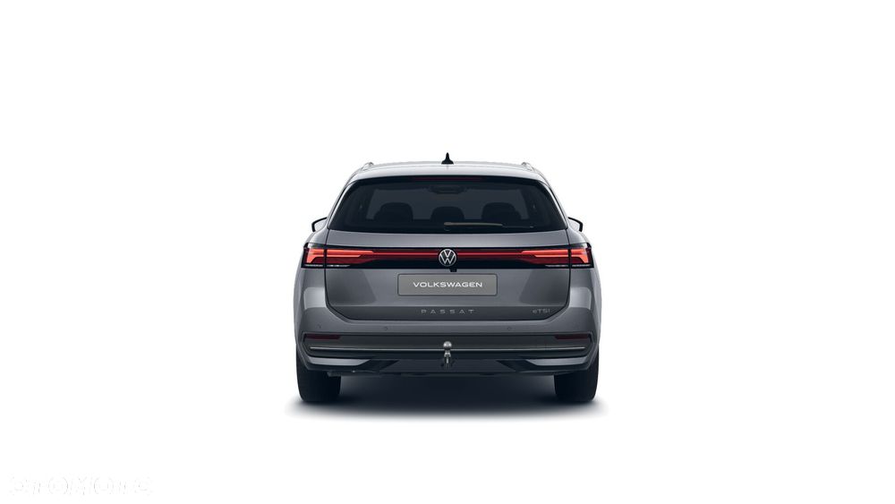 Volkswagen Passat Variant 1.5 TSI ACT mHEV Business Plus DSG - 4