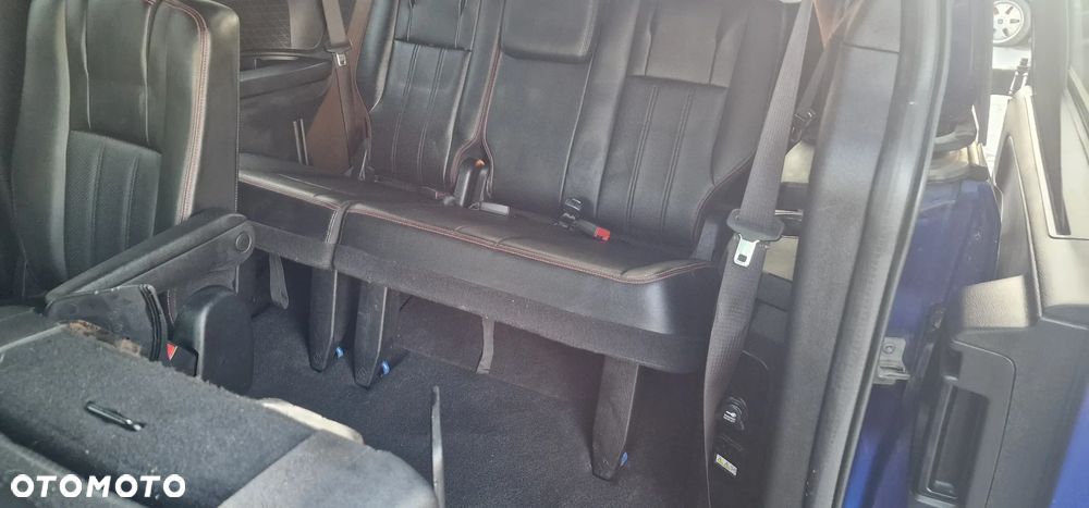 Dodge Grand Caravan - 20