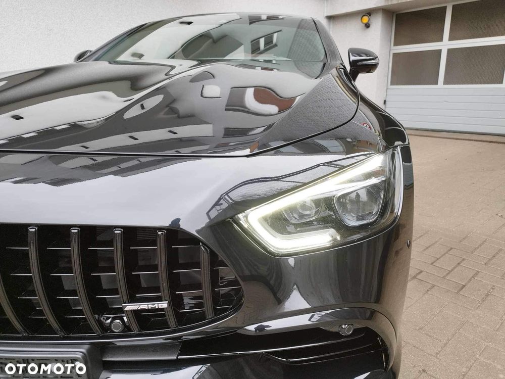 Mercedes-Benz AMG GT 53 4-Matic+ - 27