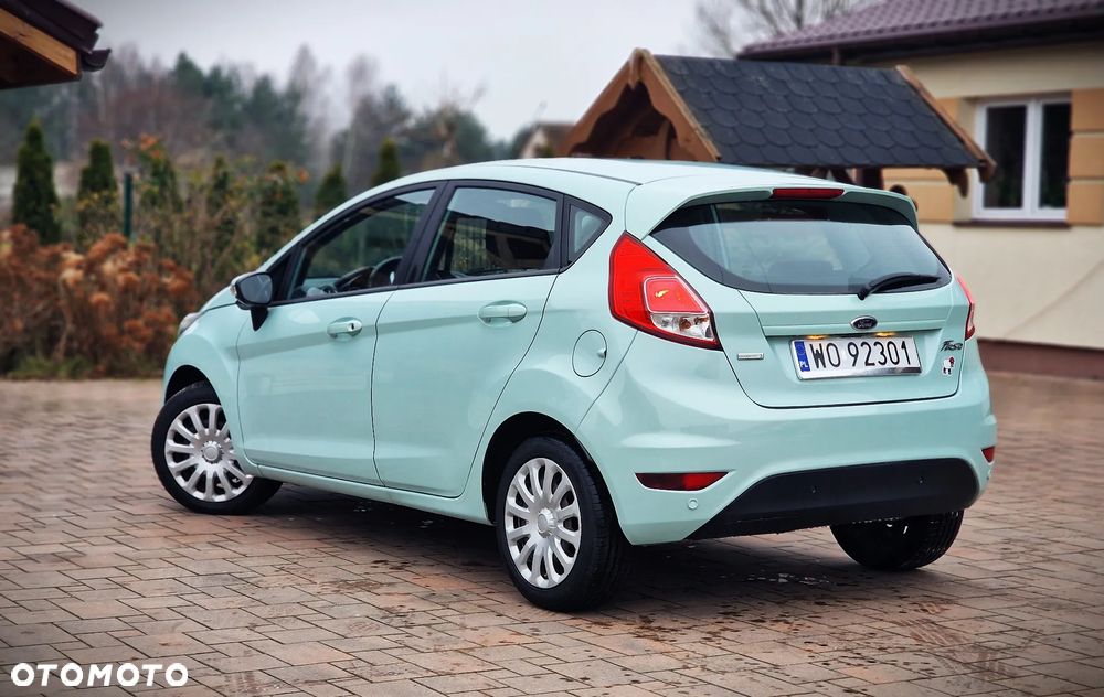 Ford Fiesta 1.0 EcoBoost S&S TITANIUM - 23