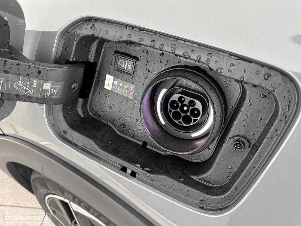 Peugeot 408 1.6 Hybrid Allure e-EAT8 - 15