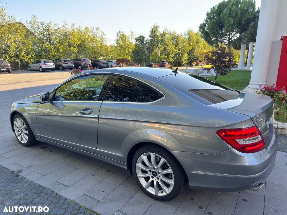 Mercedes-Benz C - 3