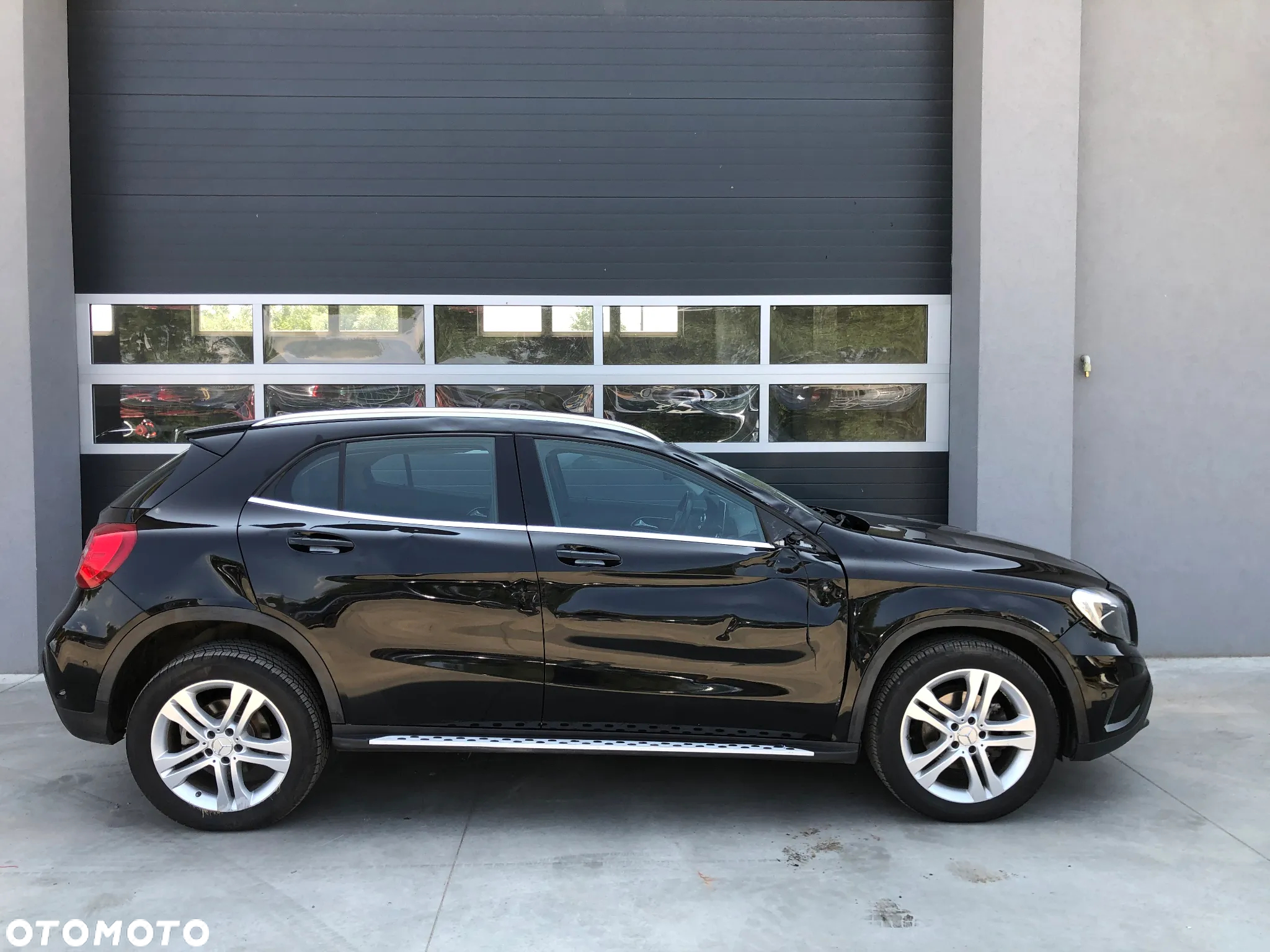 Mercedes-Benz GLA 220 d 4-Matic - 2