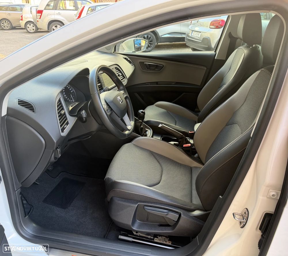 SEAT Leon ST 1.6 TDI S&S Style - 12