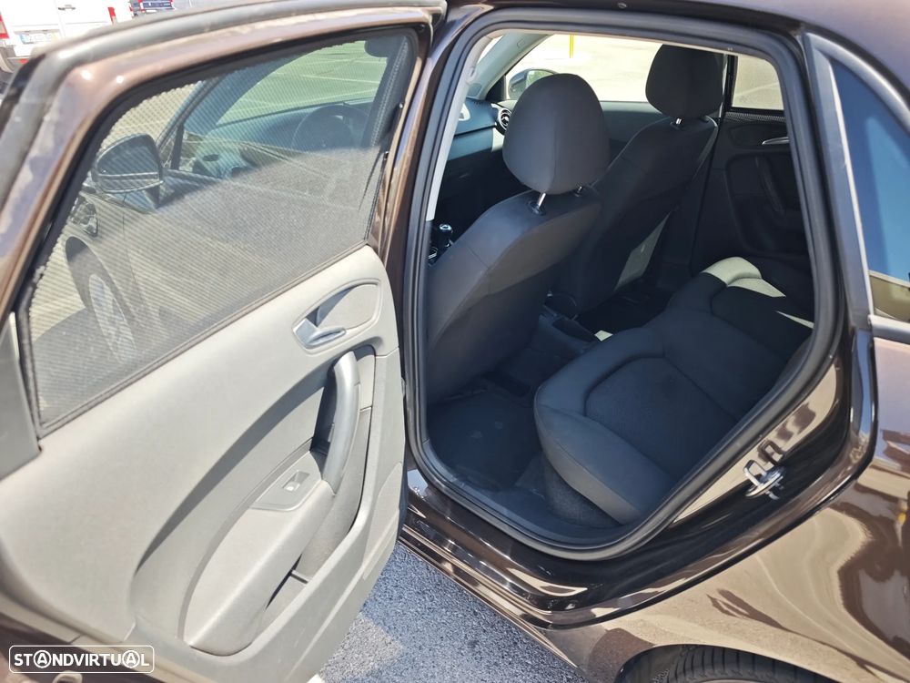 Audi A1 Sportback 1.6 TDI Ambition - 6