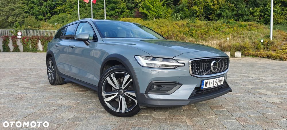 Volvo V60 Cross Country D4 AWD - 4