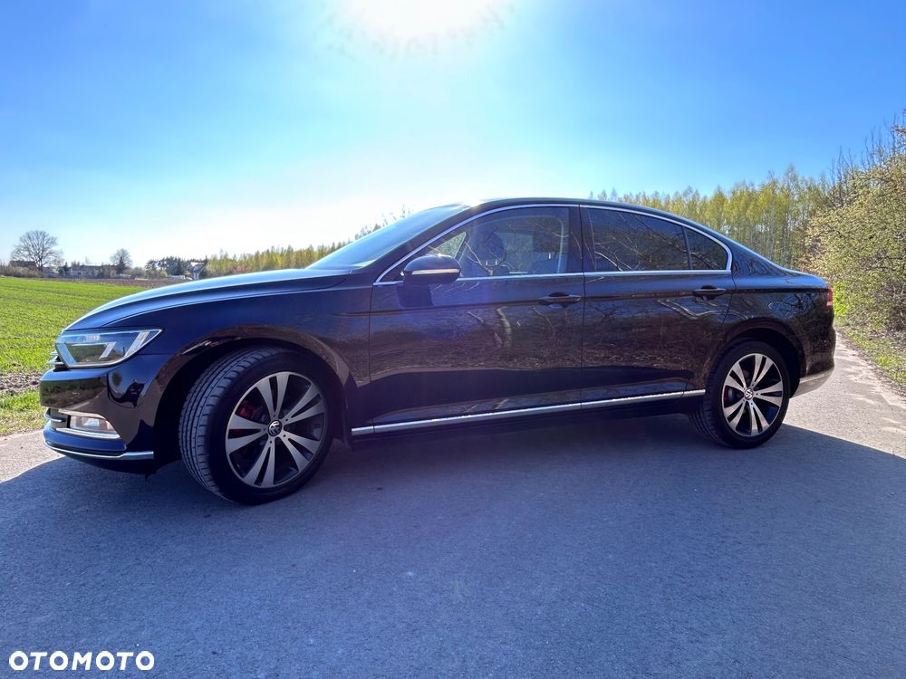 Volkswagen Passat - 23