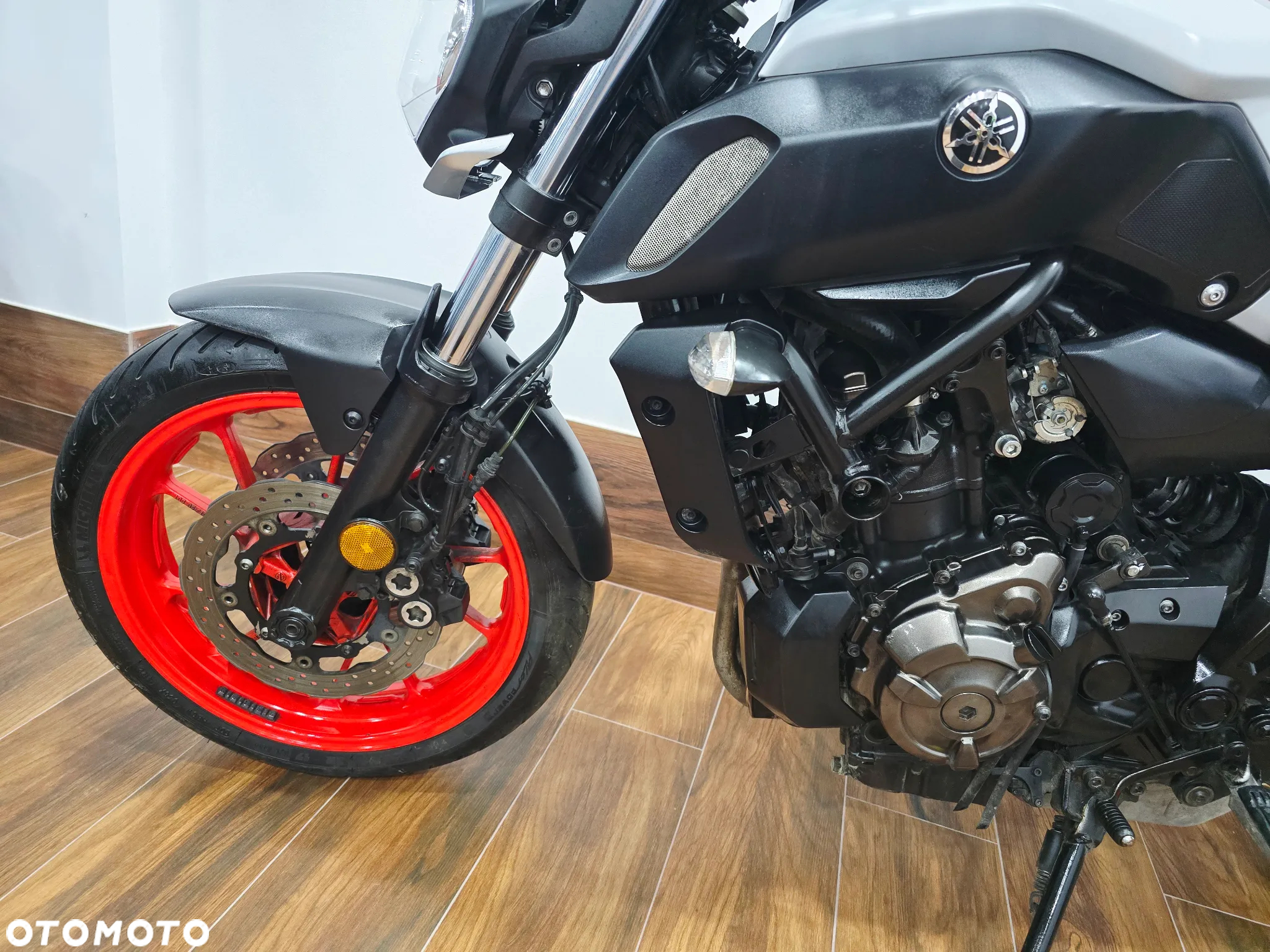 Yamaha MT - 13