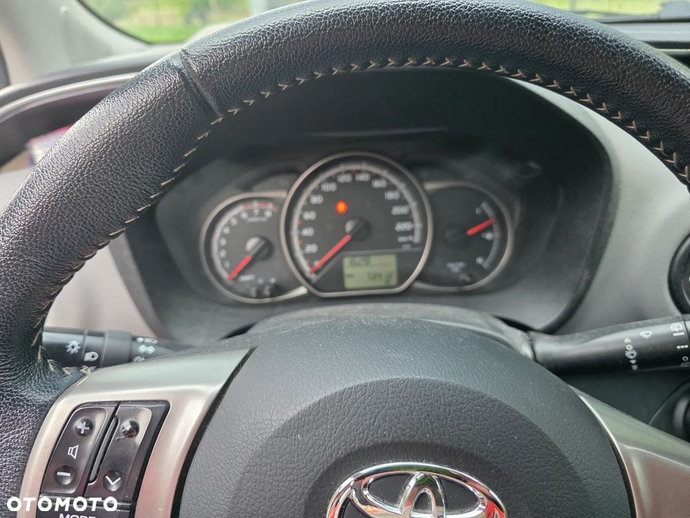 Toyota Yaris 1.0 Active - 3