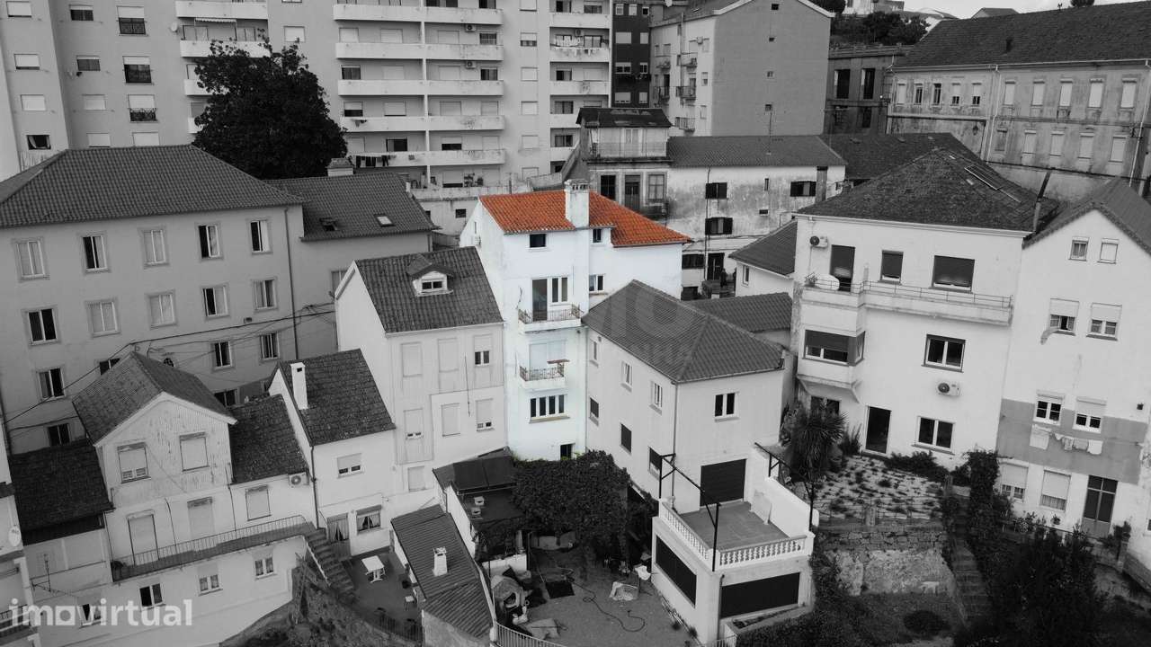 Edifício c/ 4 Apartamentos - Centro da Covilhã | Investimento com Rent - Grande imagem: 2/26