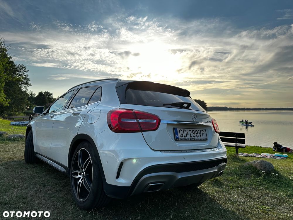 Mercedes-Benz GLA 200 (CDI) d 4-Matic - 11