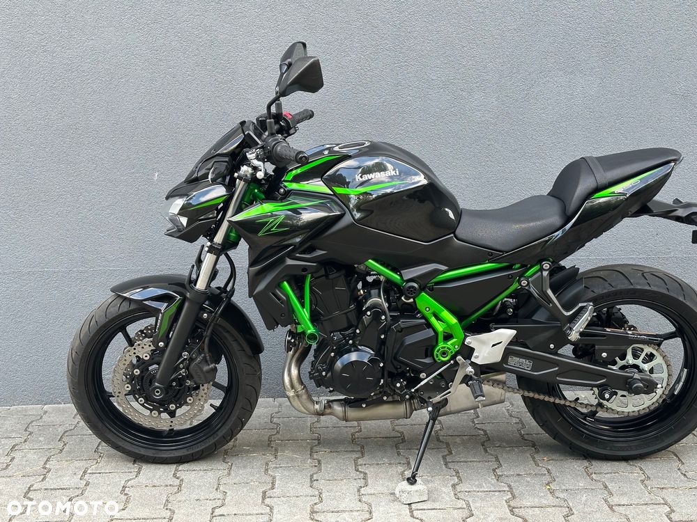 Kawasaki Z 650 - 7
