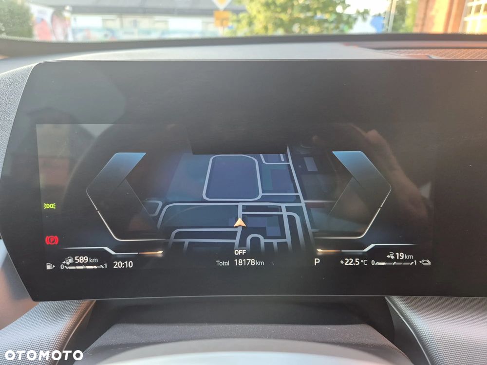 BMW X1 xDrive25e - 8