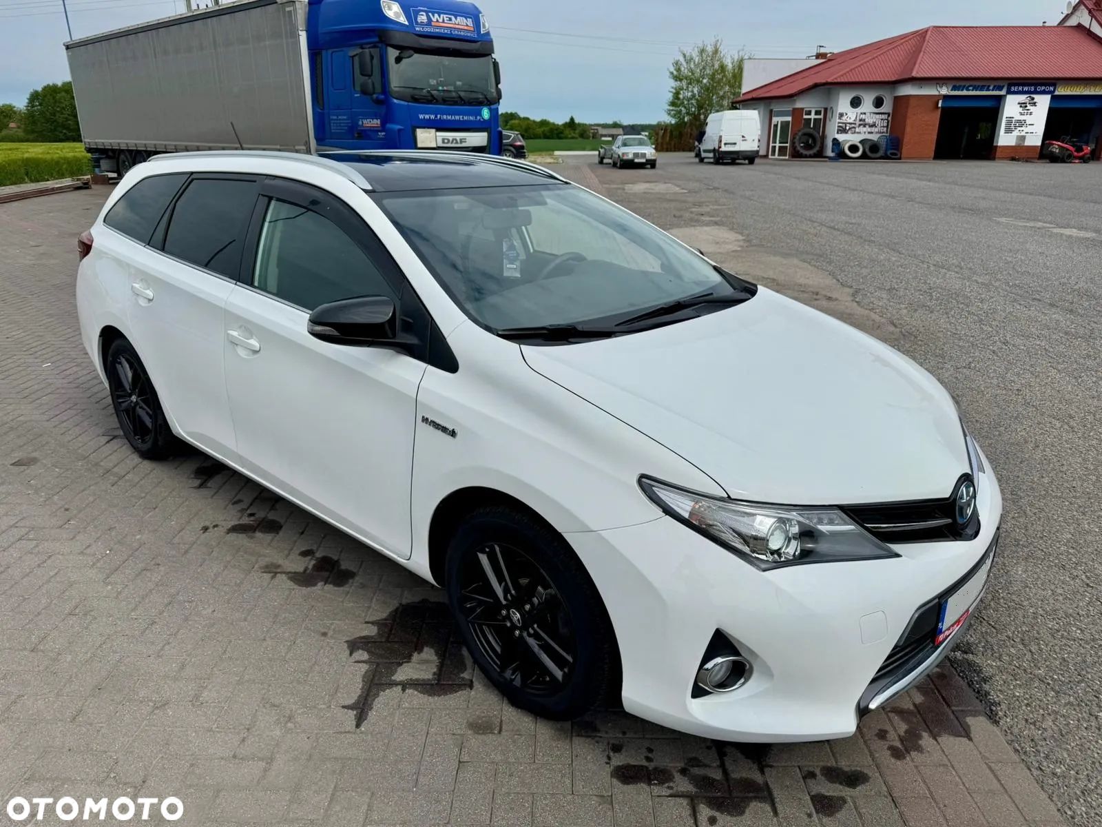 Toyota Auris 1.8 HSD Prestige - 1