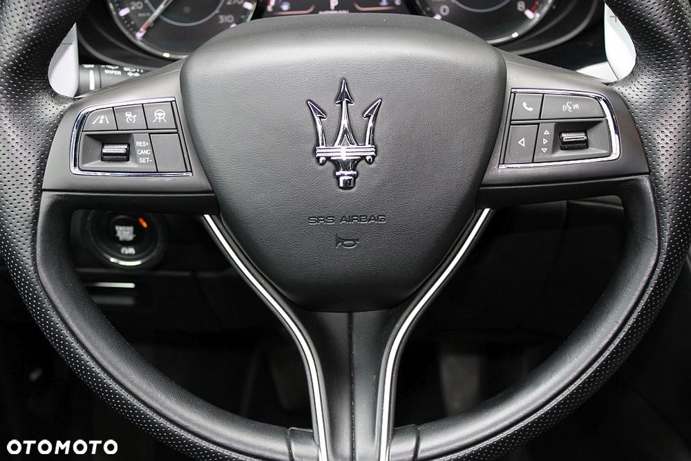 Maserati Quattroporte Modena - 18